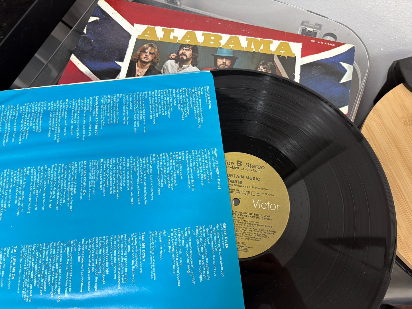 Alabama - Mountain Music (Vinyl)