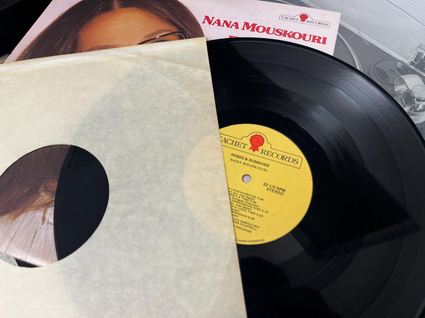 Nana Mouskouri – Roses & Sunshine (Vinyl)