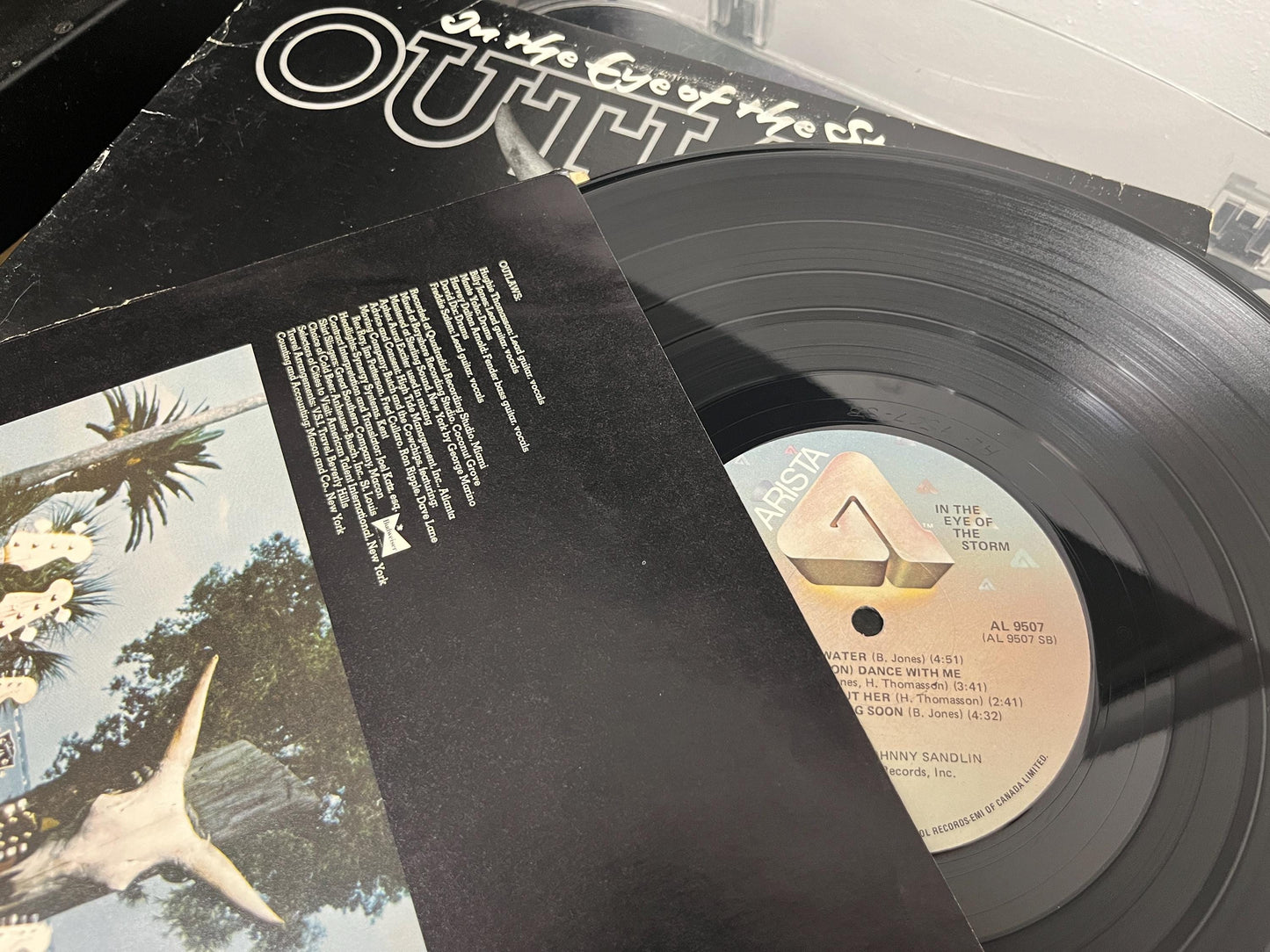 Outlaws – In The Eye Of The Storm (Vinyl)