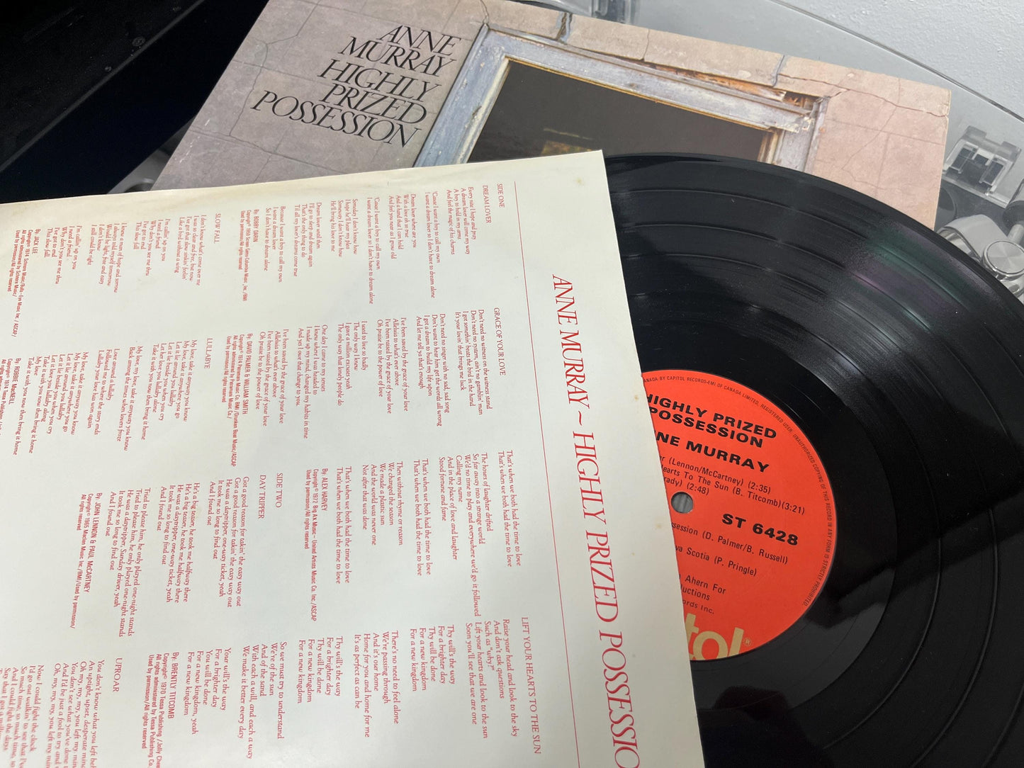 Anne Murray – Highly Prized Possession (Vinyl)