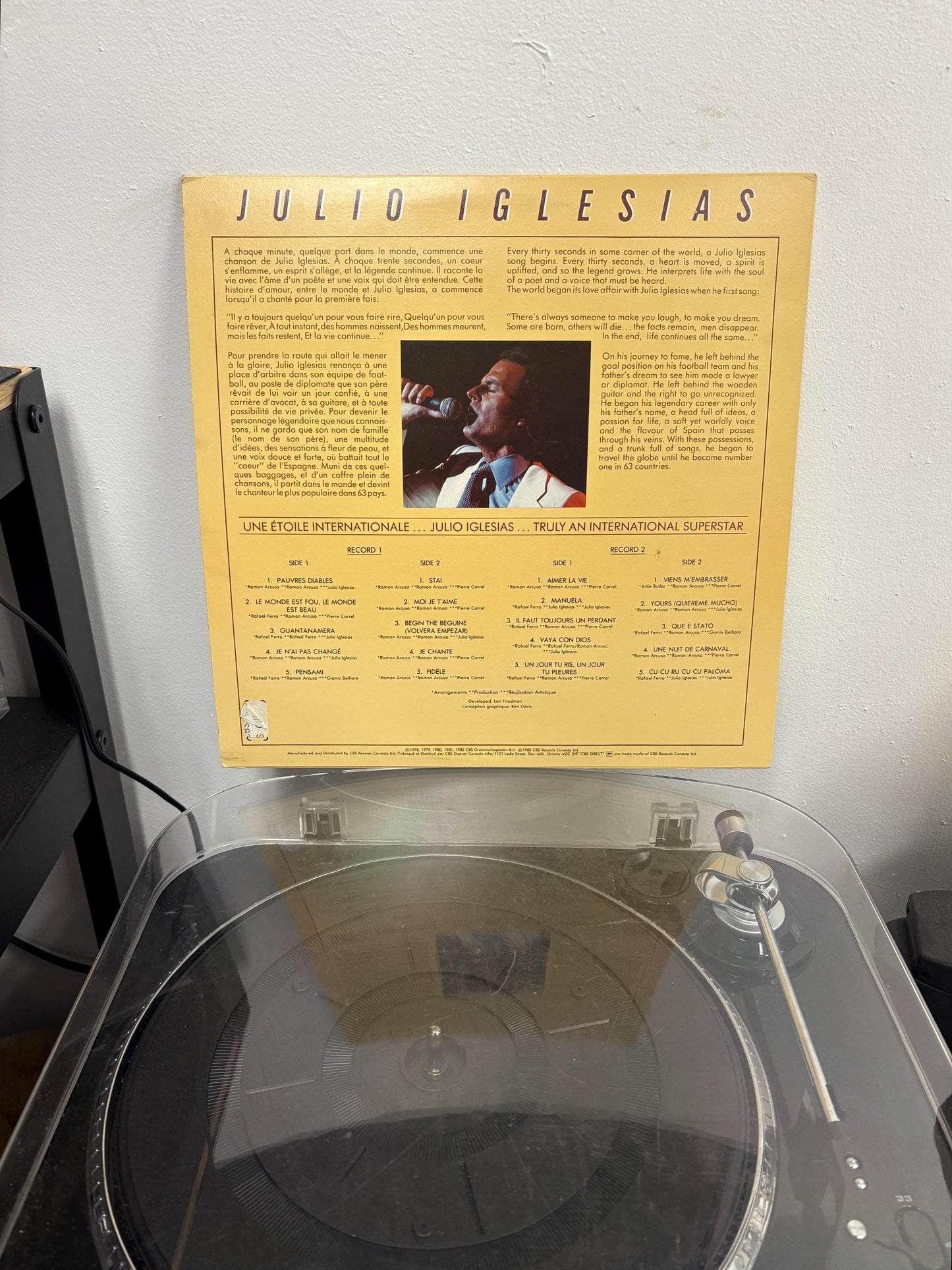 Julio Iglesias – Pour Toi Ses 20 Plus Grands Succès (Vinyl)