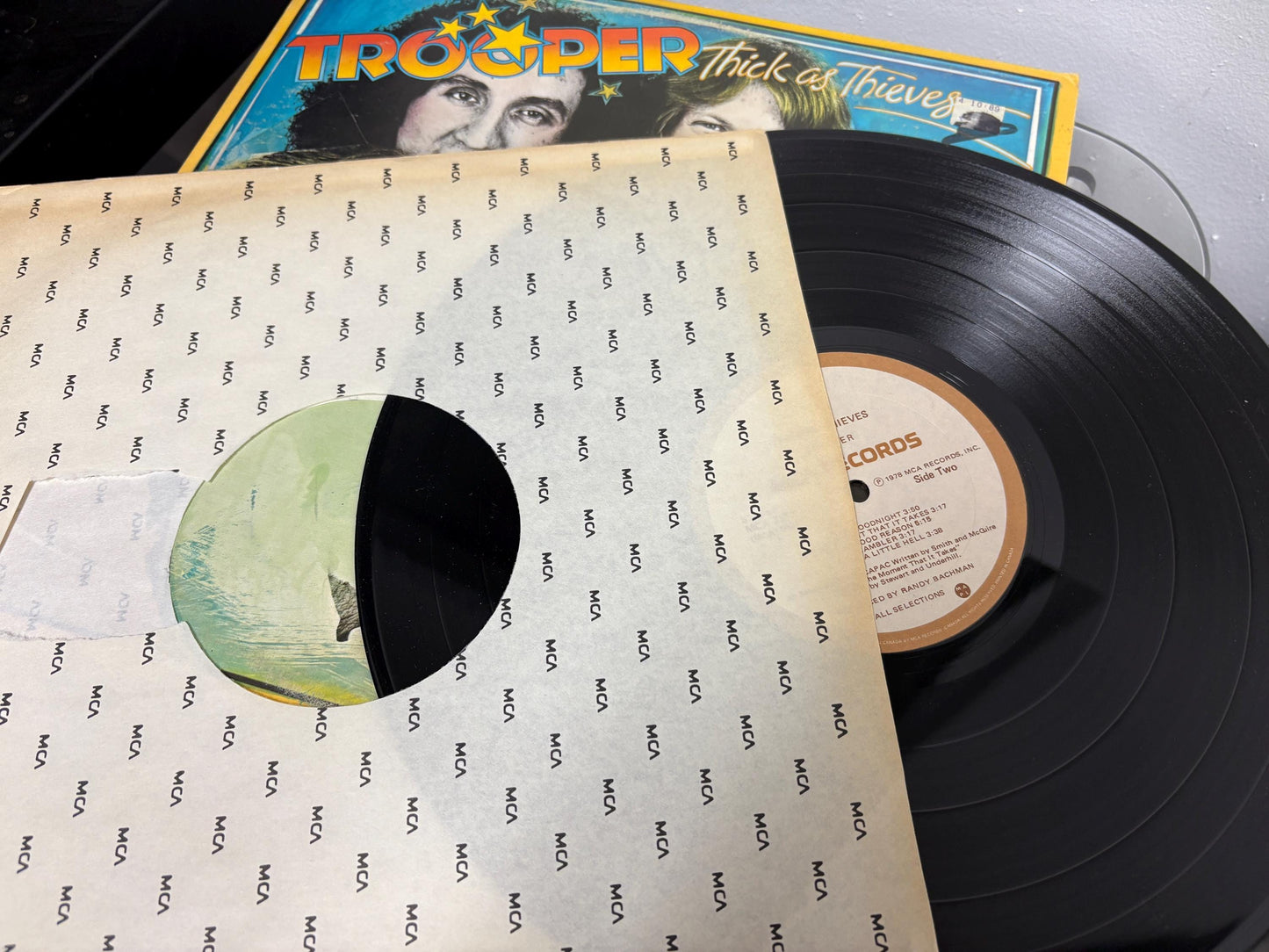 Trooper – Thick As Thieves (Vinyl)