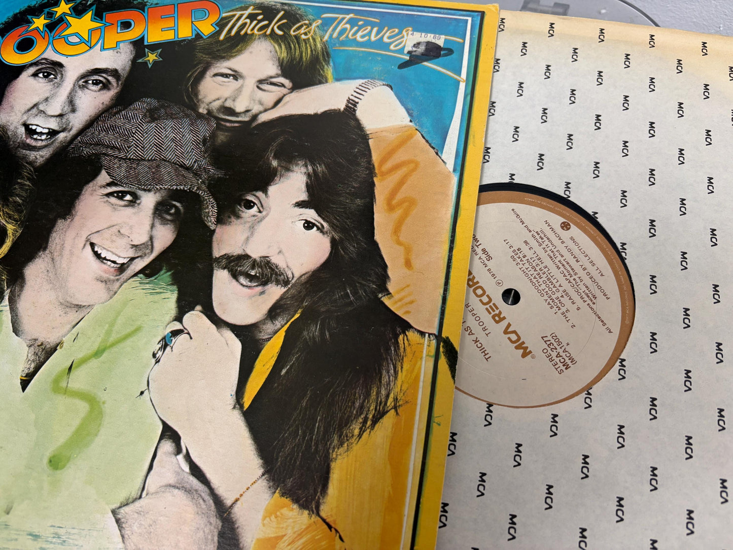 Trooper – Thick As Thieves (Vinyl)