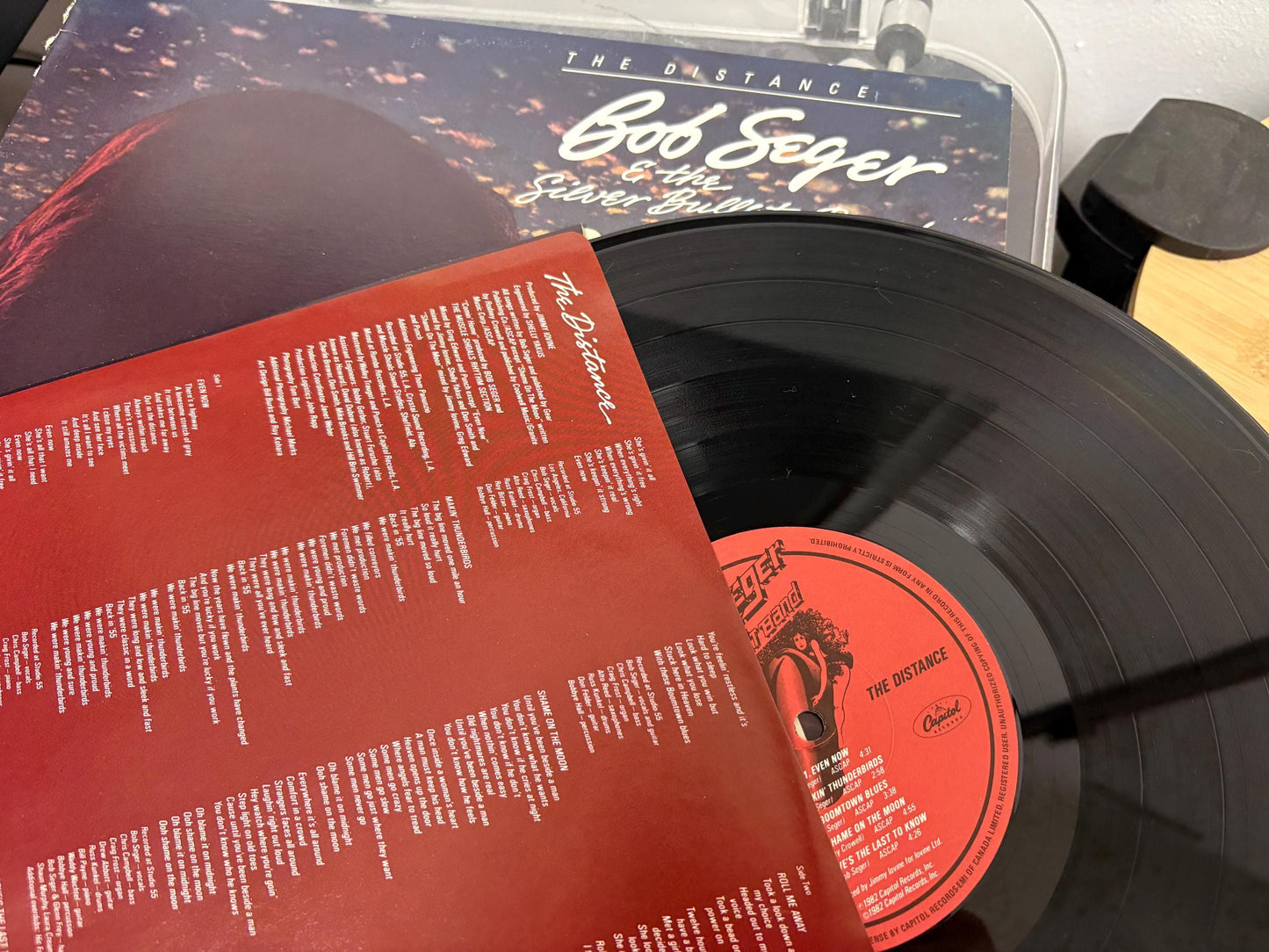Bob Seger And The Silver Bullet Band – The Distance (Vinyl)