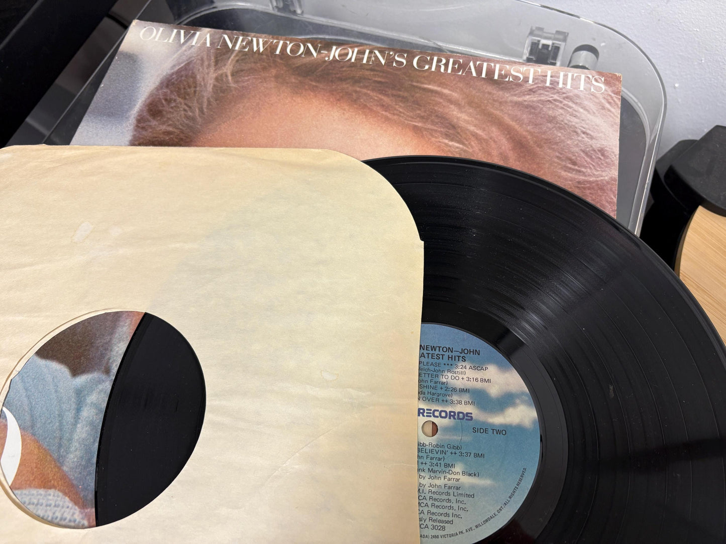 Olivia Newton-John – Olivia Newton-John's Greatest Hits (Vinyl)