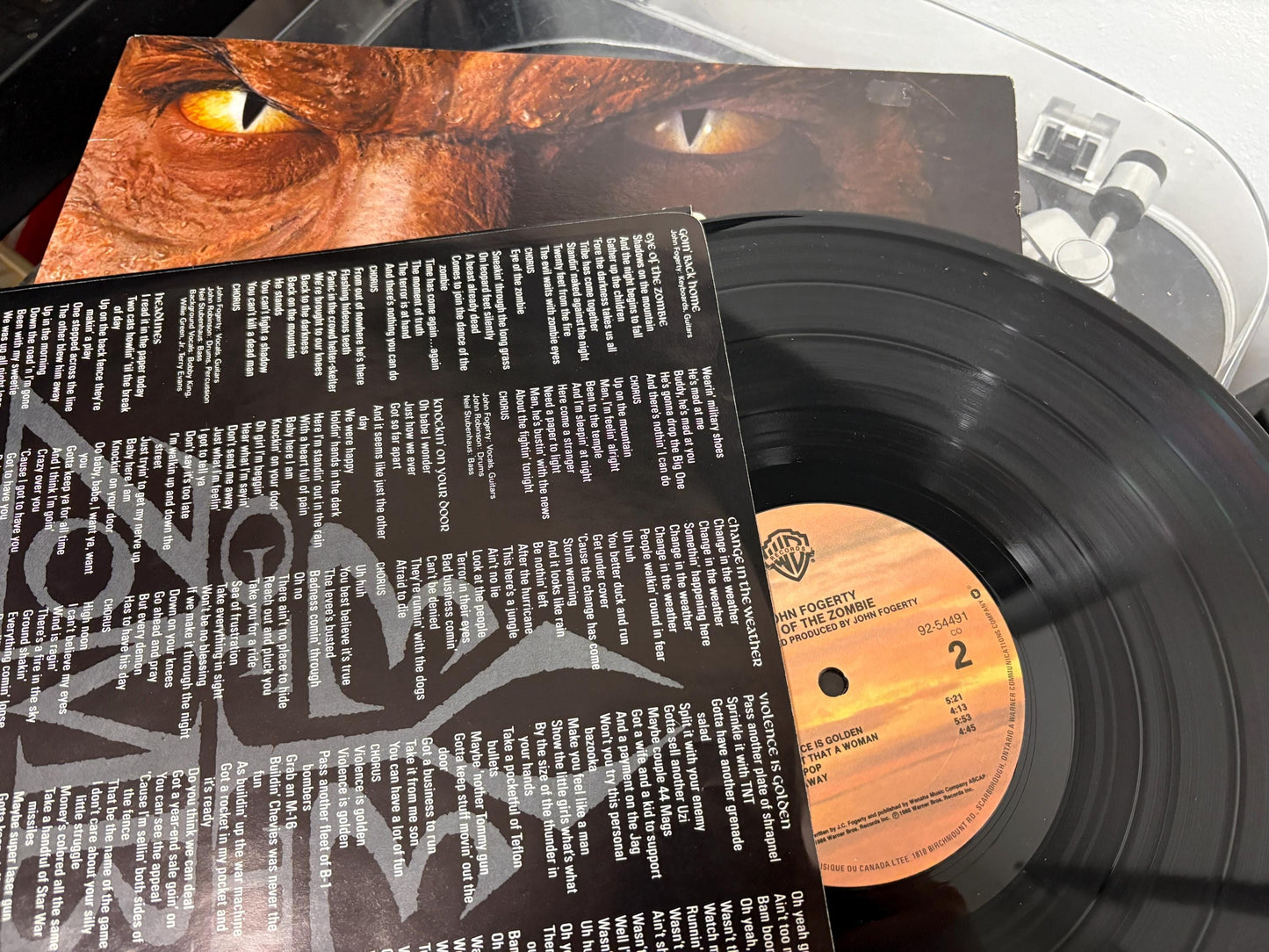 John Fogerty – Eye Of The Zombie (Vinyl)