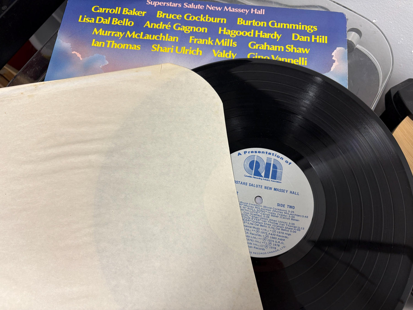 Compilation – Superstars Salute New Massey Hall (Vinyl)