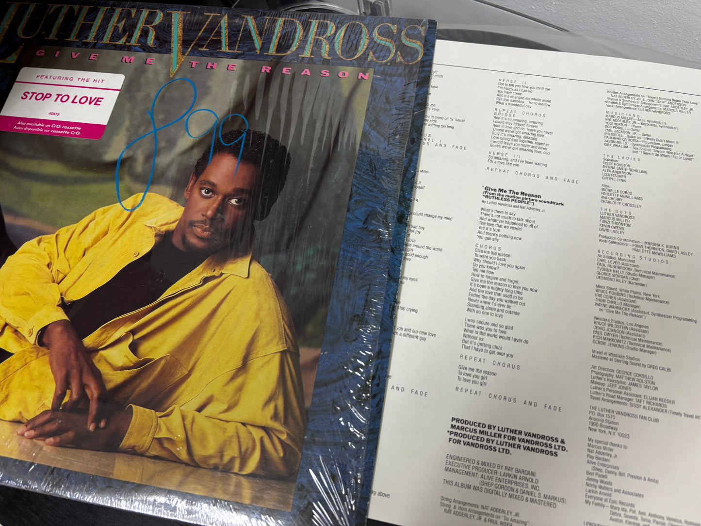 Luther Vandross - Give Me The Reason (Vinyl)