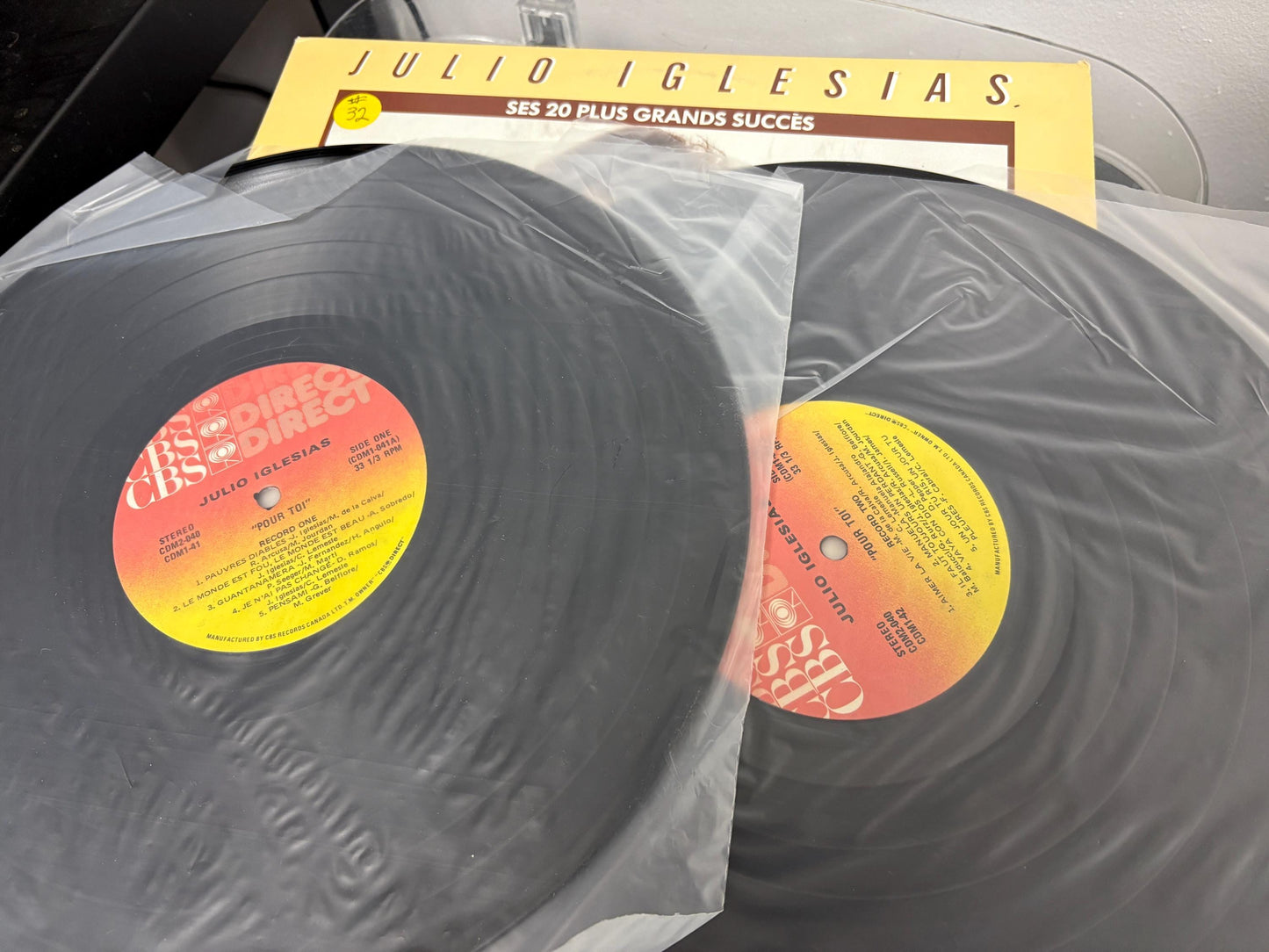 Julio Iglesias – Pour Toi Ses 20 Plus Grands Succès (Vinyl)