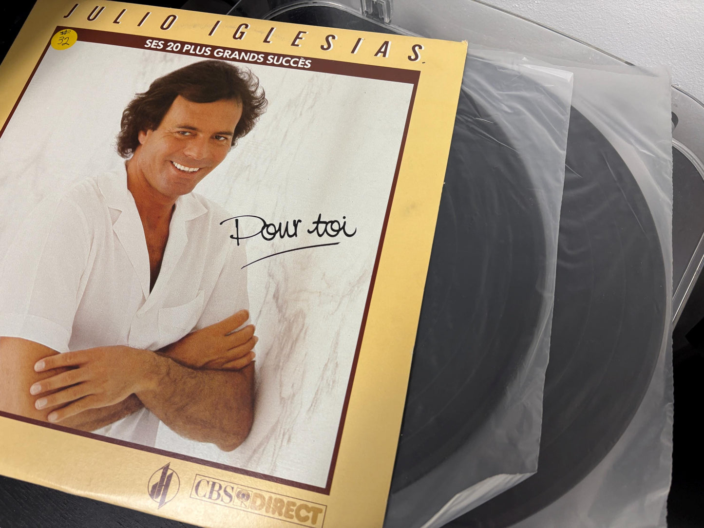 Julio Iglesias – Pour Toi Ses 20 Plus Grands Succès (Vinyl)