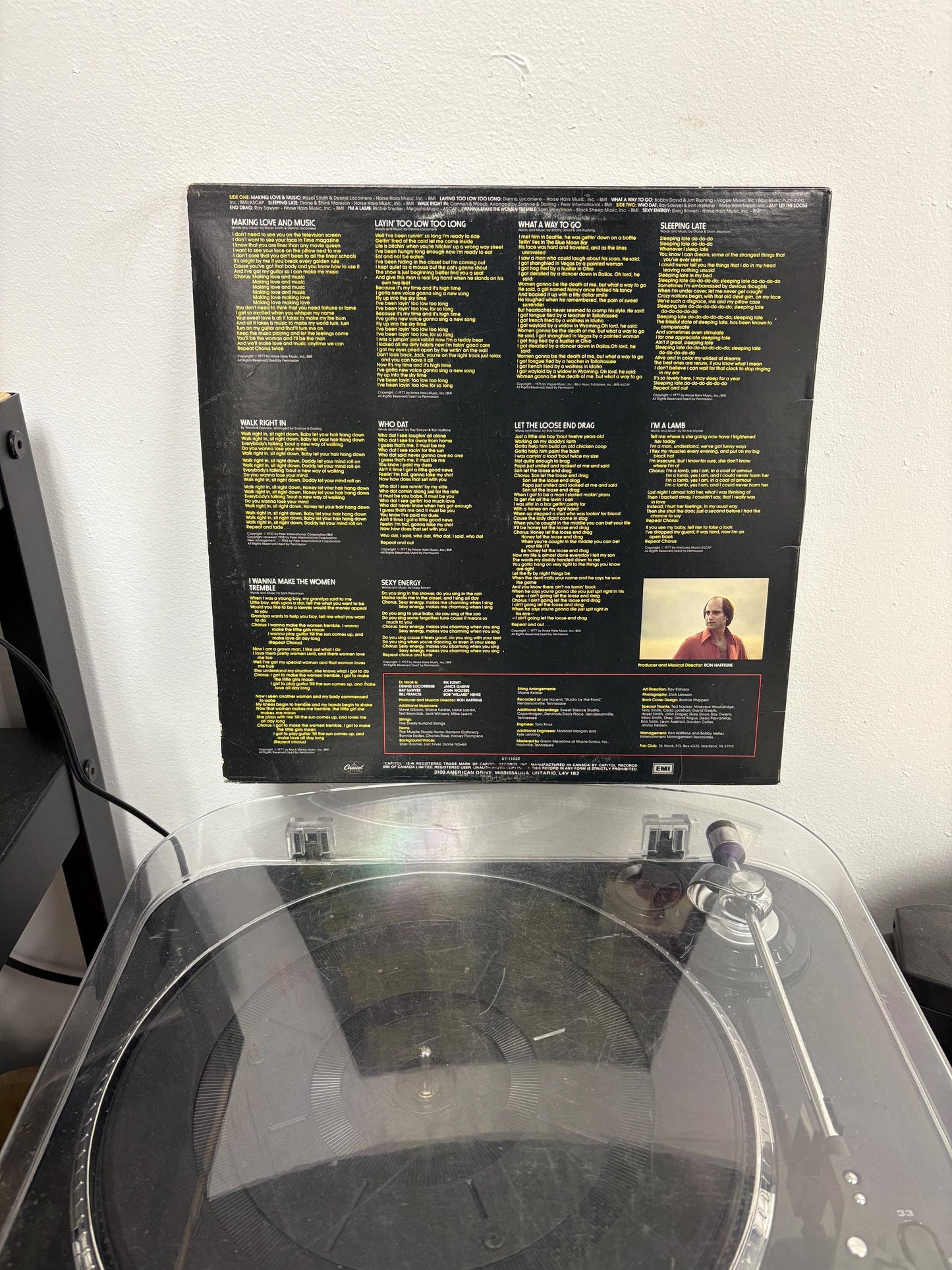 Dr. Hook – Makin' Love And Music (Vinyl)