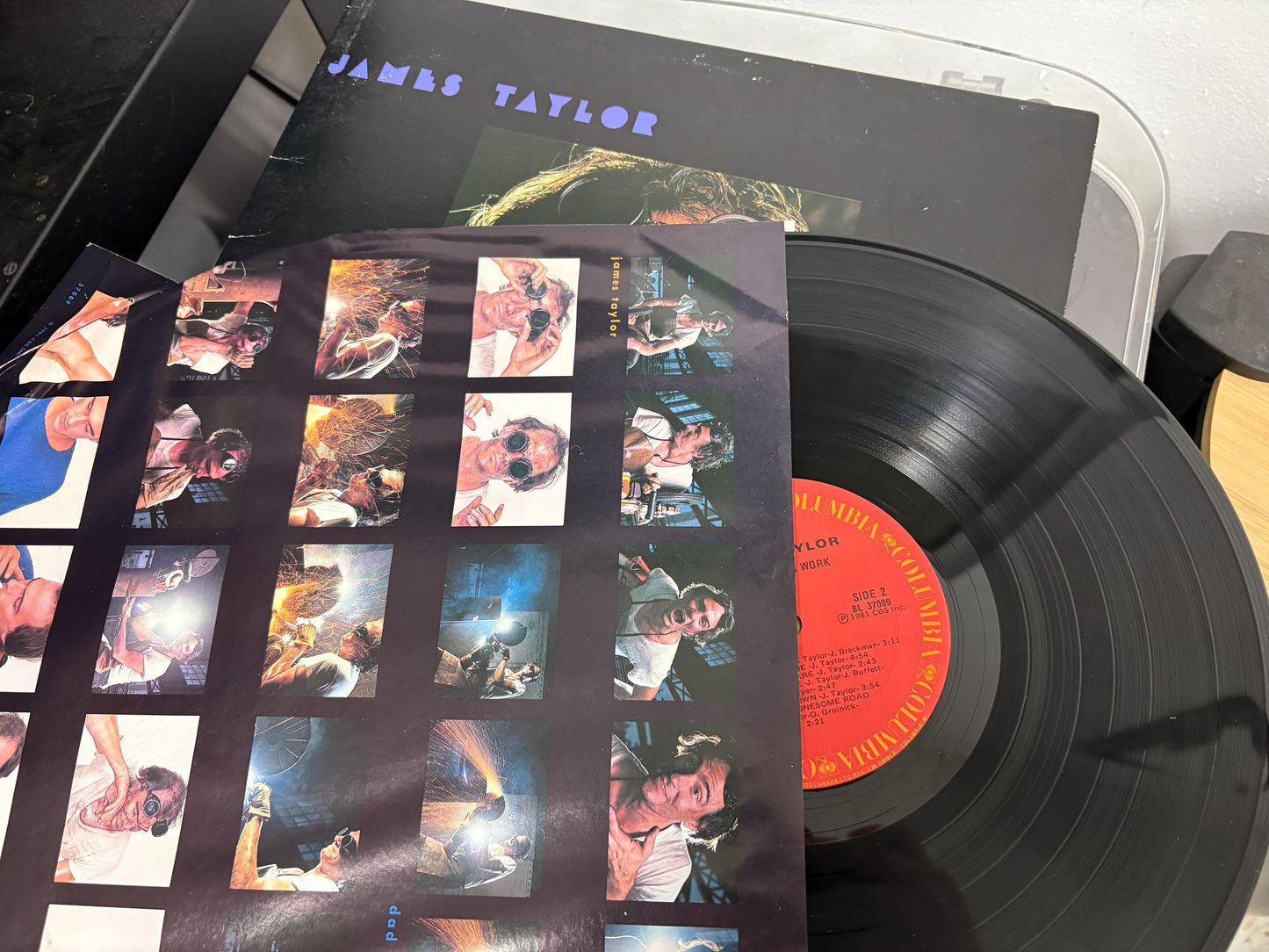 James Taylor – Dad Loves His Work (Vinyl)
