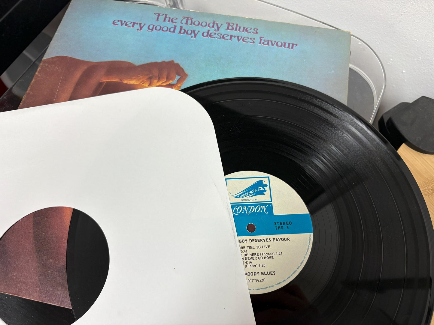 The Moody Blues – Every Good Boy Deserves Favour (Vinyl)
