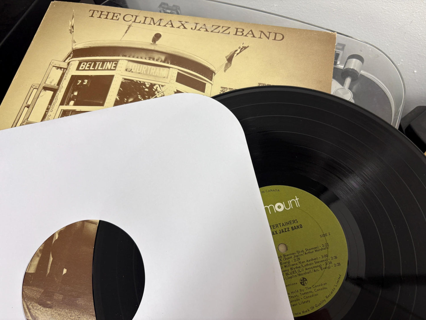 The Climax Jazz Band – The Entertainers (Vinyl)