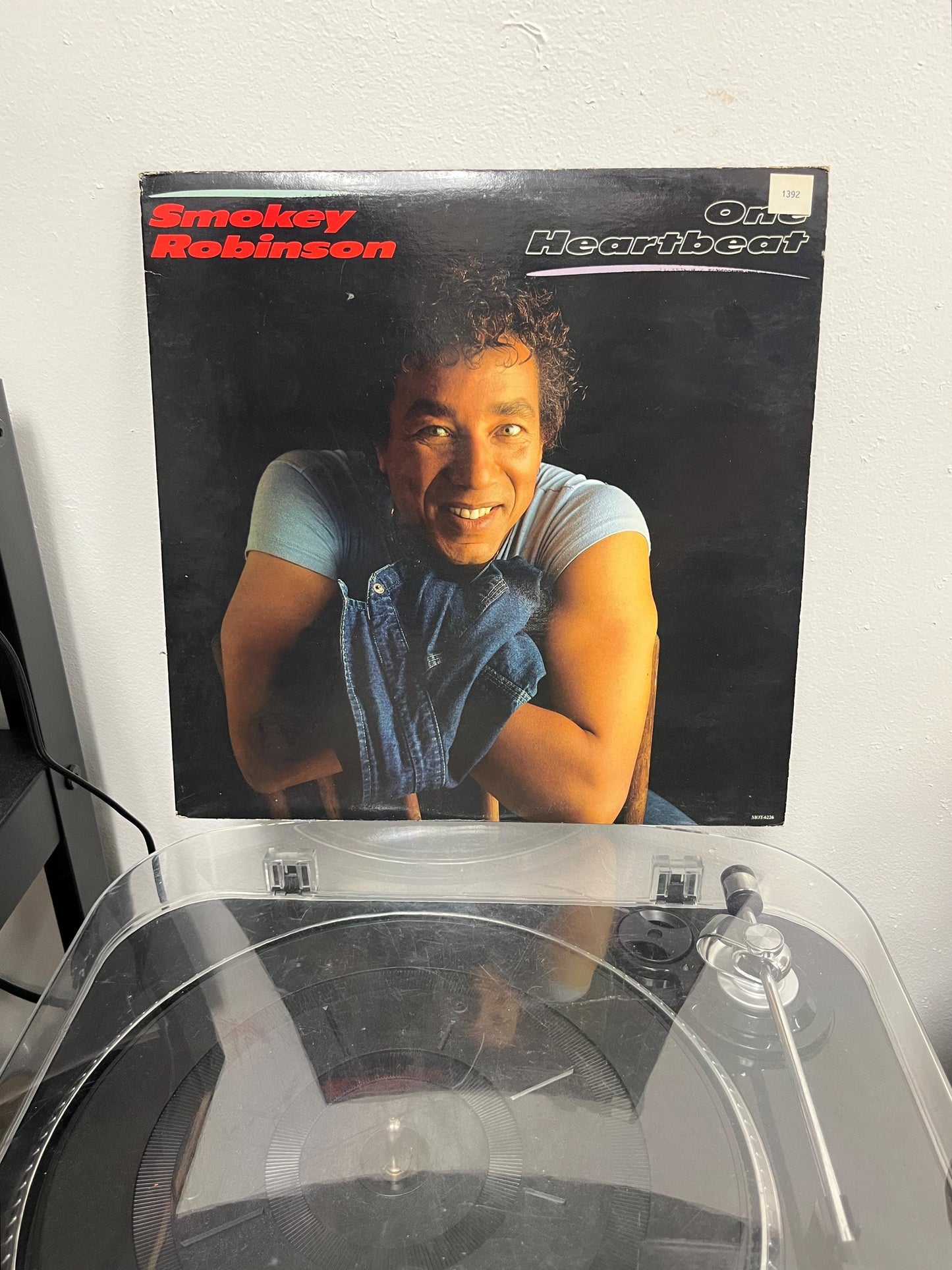 Smokey Robinson - One Heartbeat (Vinyl)
