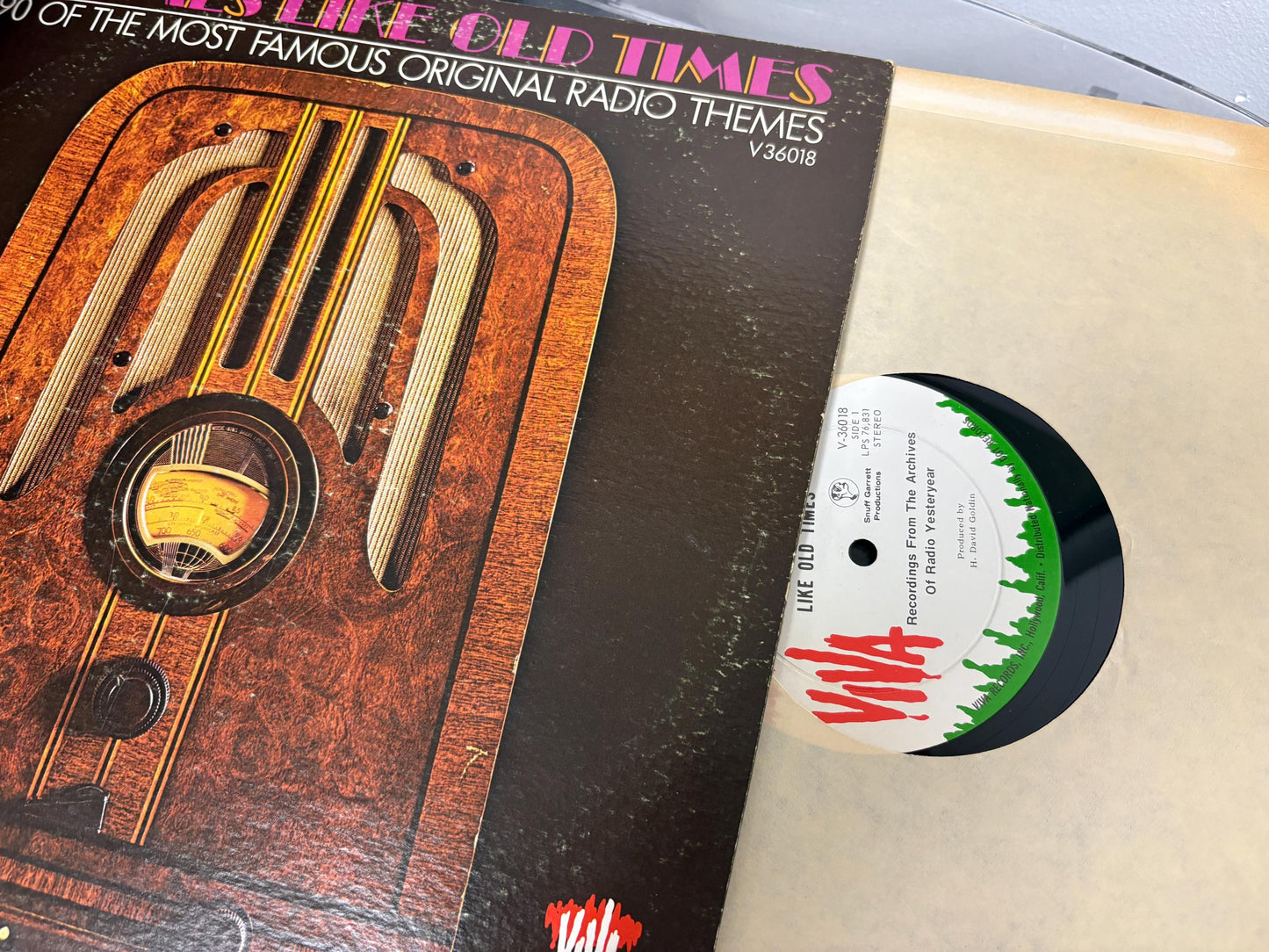 Compilation – Themes Like Old Times (90 Of The Most Famous Original Radio Themes) (Vinyl)